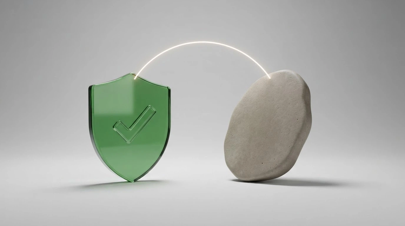 Une illustration conceptuelle opposant deux colonnes : d'un côté les opérateurs agréés ANJ (paris sportifs, poker), de l'autre les casinos offshore (Curaçao), avec Apple Pay comme pont entre les deux.